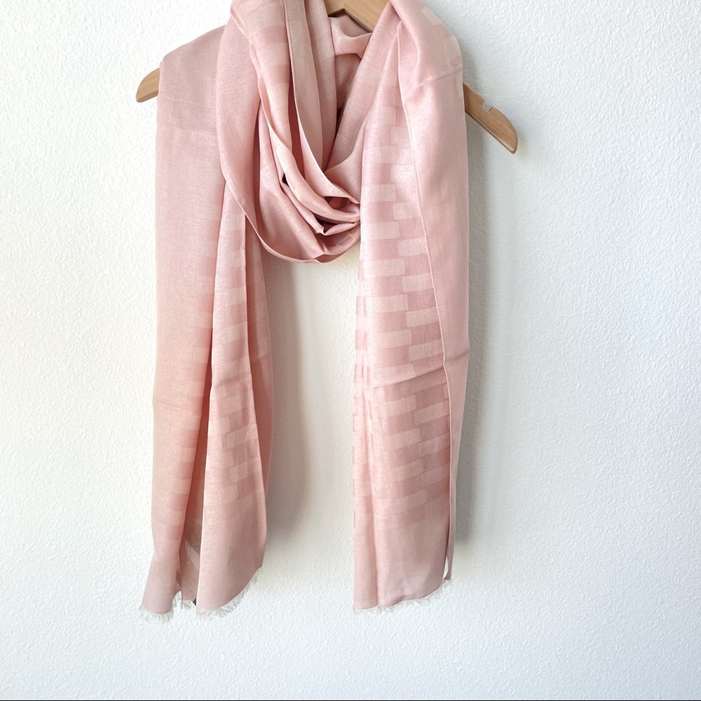 coach • classic scarf